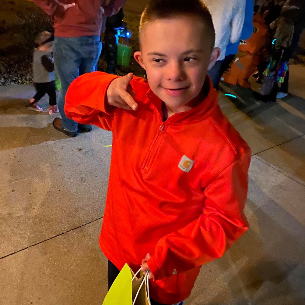 Meet your Posher, Thomas